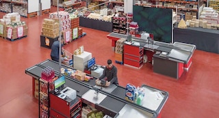 Algunos almacenes también operan con un modelo de ‘cash & carry’ y cuentan con una tienda en su interior