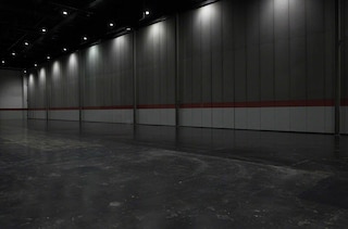 Los dark warehouses son depósitos robotizados sin iluminación pues no hay operarios trabajando en ellos
