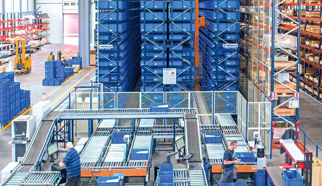 Los depósitos en la Supply Chain as a Service suelen contar con sistemas de almacenamiento automáticos