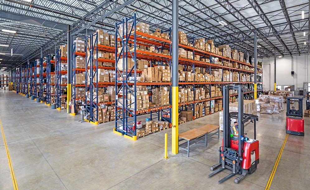 El depósito de Dufry en Miami equipado con racks de Interlake Mecalux