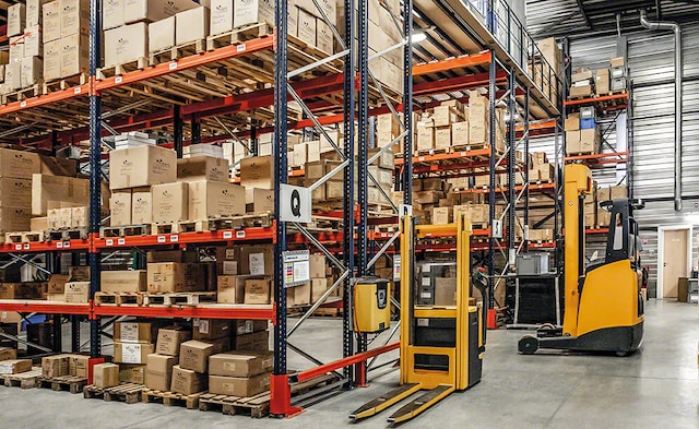 Depósito de juguetes de Créations Dani en Francia