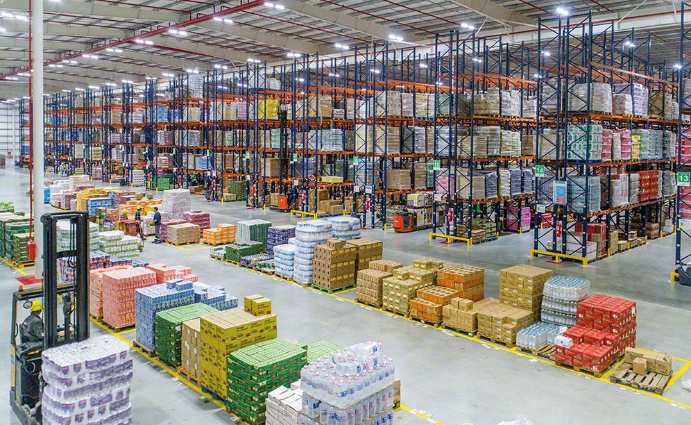 Racks selectivos en el centro logístico multicliente de CBN Group en Argentina Racks selectivos en el centro logístico multicliente de CBN Group en Argentina