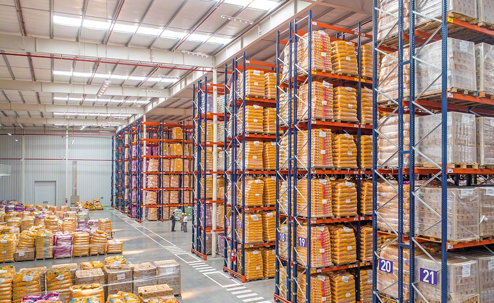 Dos depósitos de gran capacidad para el operador logístico Qbox Dos depósitos de gran capacidad para el operador logístico Qbox