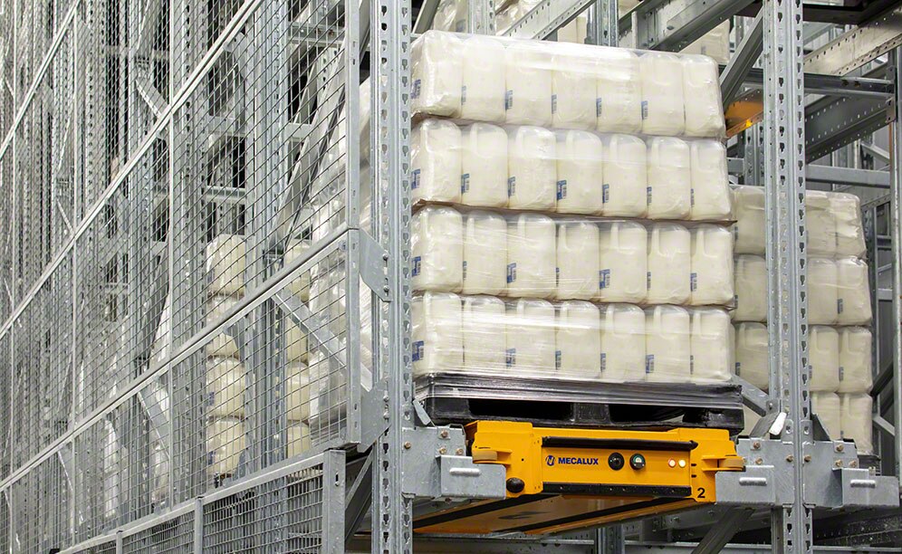 Producers Dairy ha renovado su depósito con el sistema Pallet Shuttle