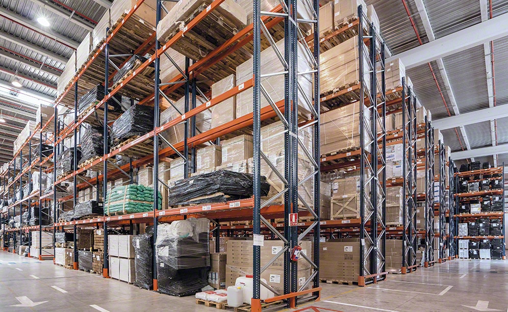 Los racks selectivos admiten referencias de distintas dimensiones Los racks selectivos admiten referencias de distintas dimensiones