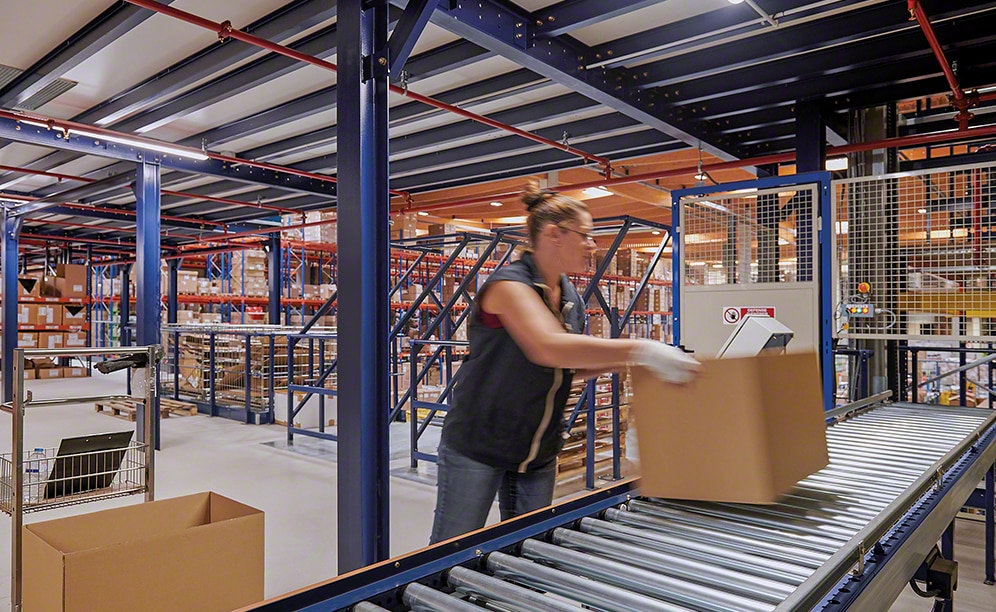 Los transportadores aportan mucha rapidez a los traslados de la mercadería Los transportadores aportan mucha rapidez a los traslados de la mercadería