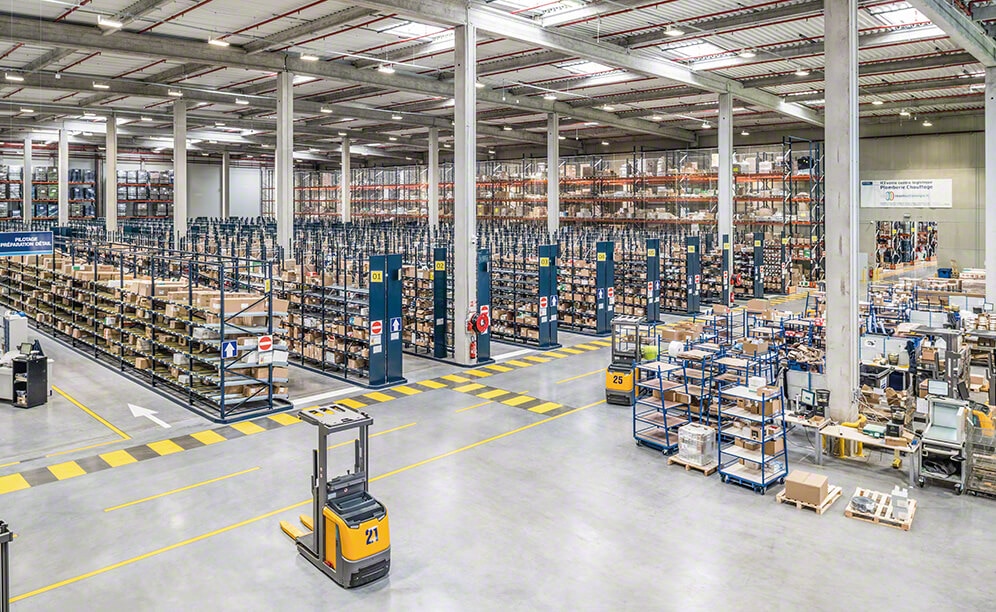 La distribuidora de materiales eléctricos Rexel estrena depósito en Francia La distribuidora de materiales eléctricos Rexel estrena depósito en Francia