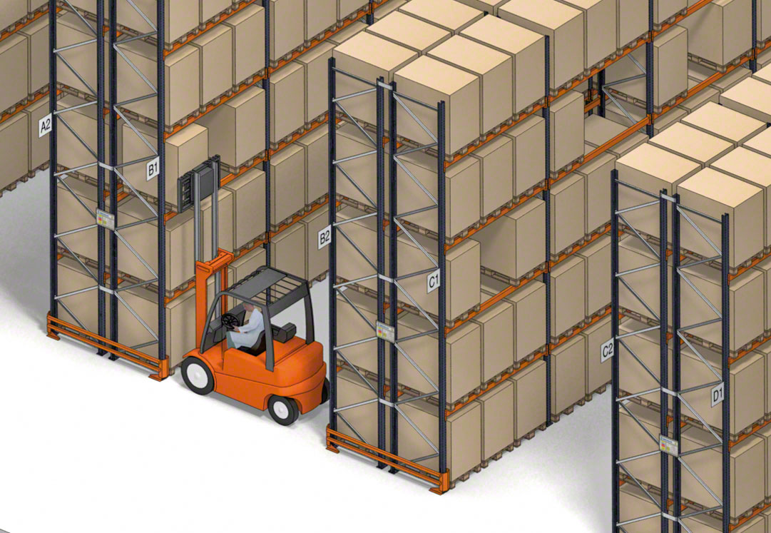 Depósito con estanterías sismorresistentes en Italia para Bomi Group