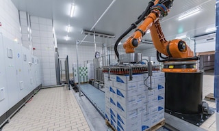 Robots de : tecnología que automatiza la logística