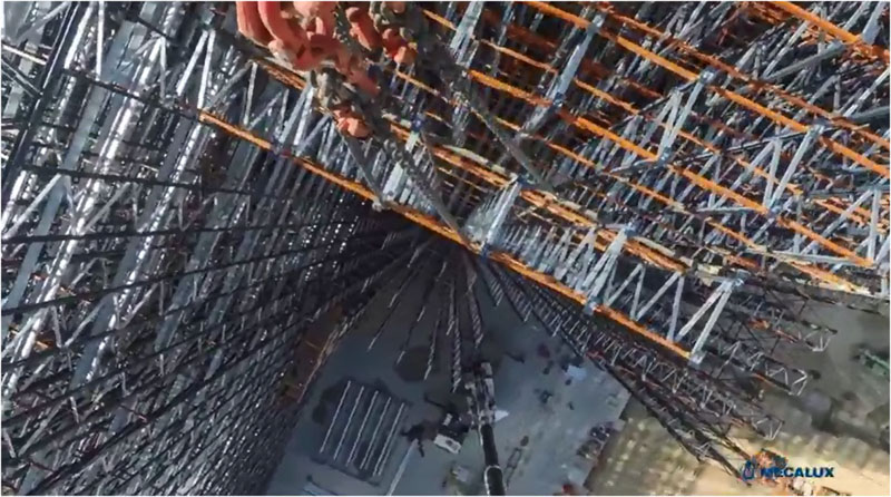 Construcción depósito frigorífico automático con Multishuttle