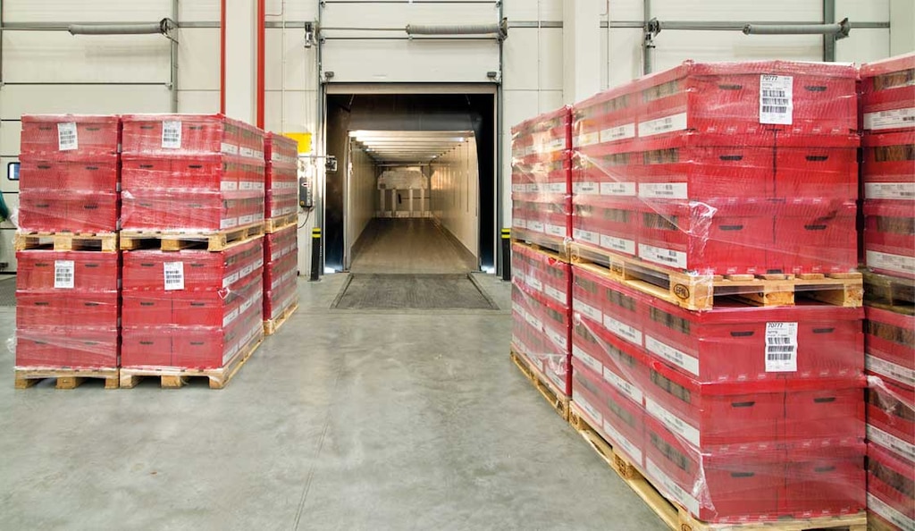 La estabilidad de los pallets es la capacidad de una carga para mantenerse firme ante movimientos y golpes