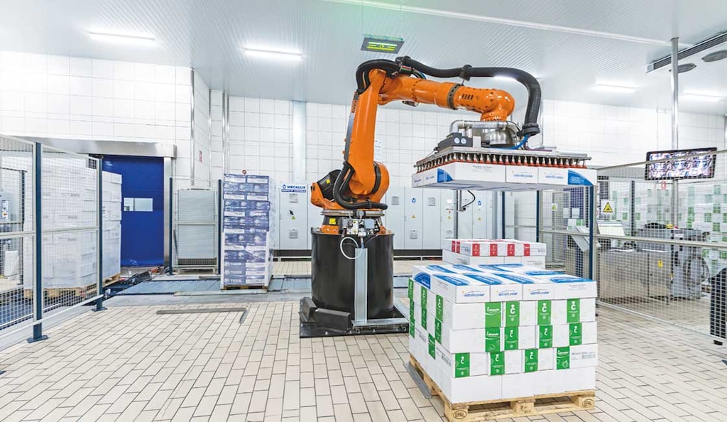Cabezuelo Foods automatiza el palletizado de cajas con un robot antropomórfico