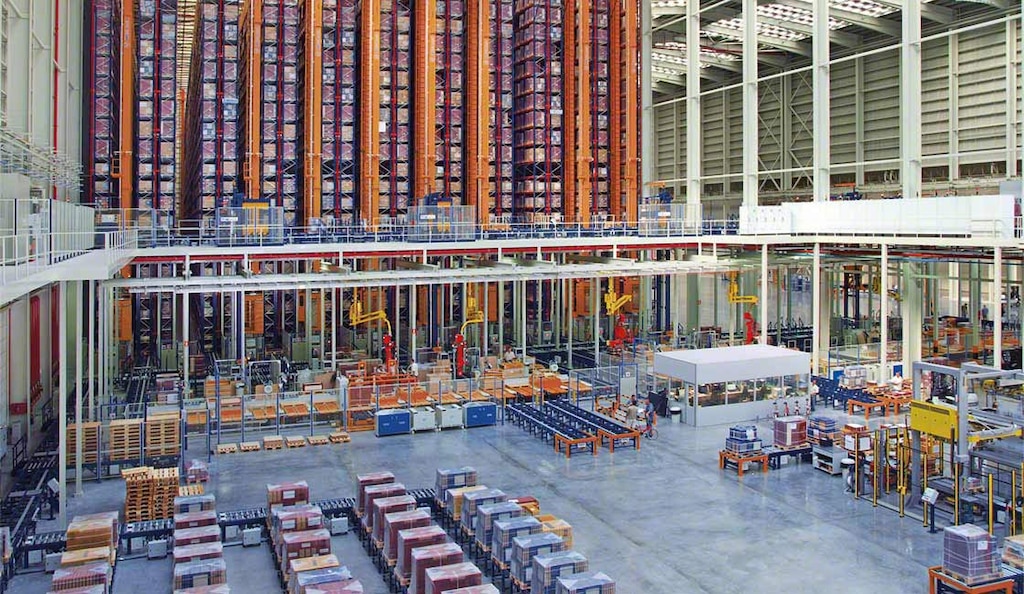 Porcelanosa ha sincronizado su producción con su distribución mediante sistemas Mecalux