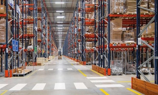 Hasta 18.000 pedidos diarios en el nuevo depósito multicanal de Sportisimo