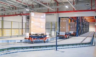 Depósito automático llave en mano para acompañar la expansión productiva de Unilever en Europa