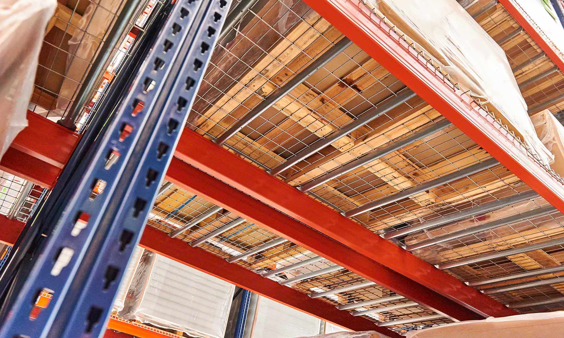 Codognotto: racks sismorresistentes de altura para un 3PL Codognotto: racks sismorresistentes de altura para un 3PL