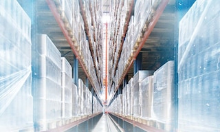 Depósito automático y sismorresistente de Eurofrigo para la gestión de productos congelados