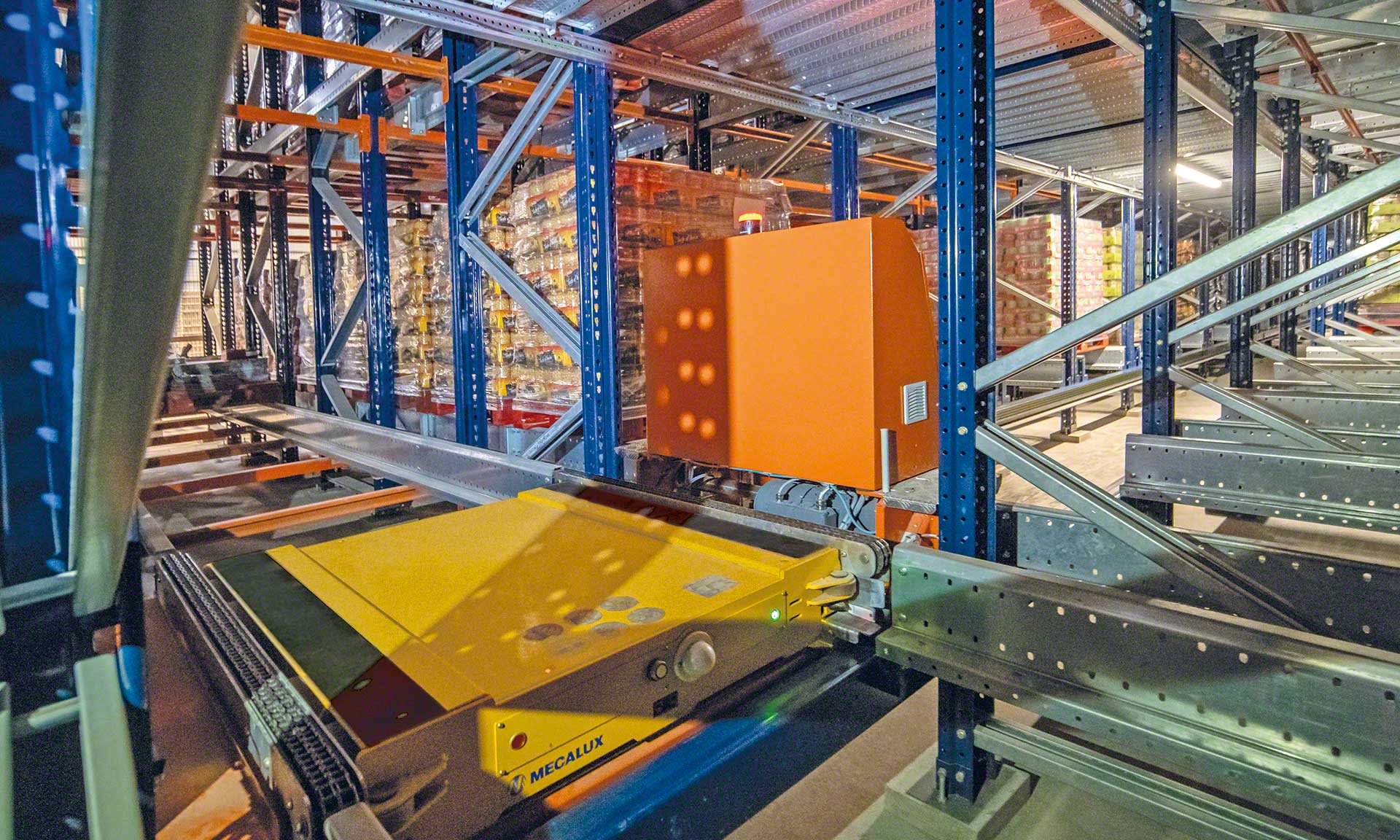 Cistér: ampliación del depósito automático con legumbres en conserva Cistér: ampliación del depósito automático con legumbres en conserva
